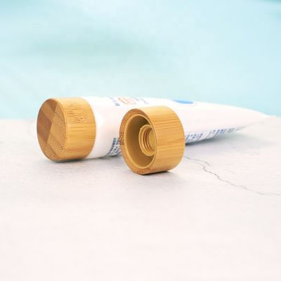 ISO2000 het hete Verkopende van de het Dekseldouane van het Bamboeschroefdeksel Kosmetische Bamboe GLB voor Buis